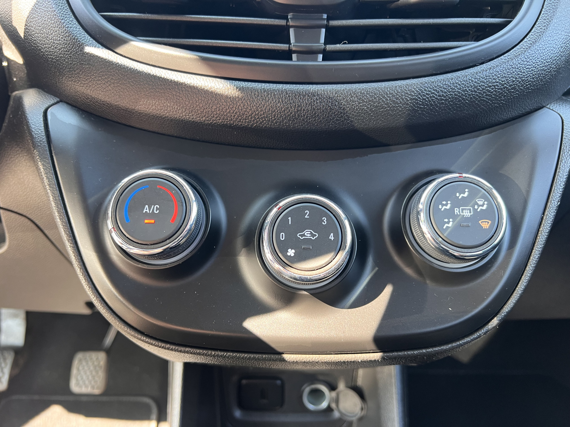 Opel KARL
