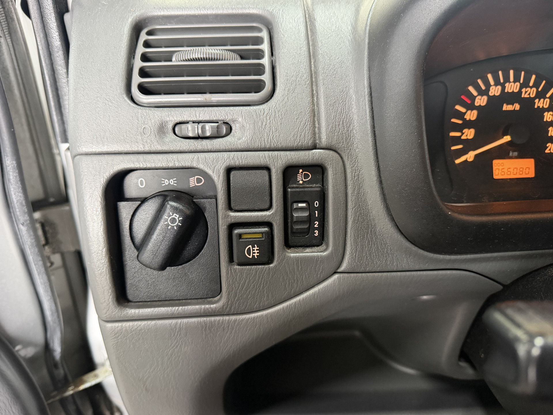 Opel Agila